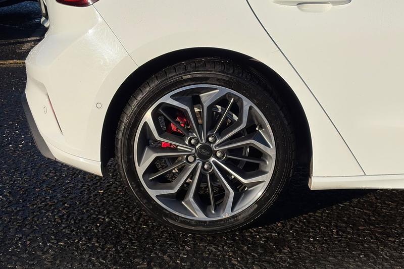 Used Ford Focus 2023 for sale - 76641072: Photo 8