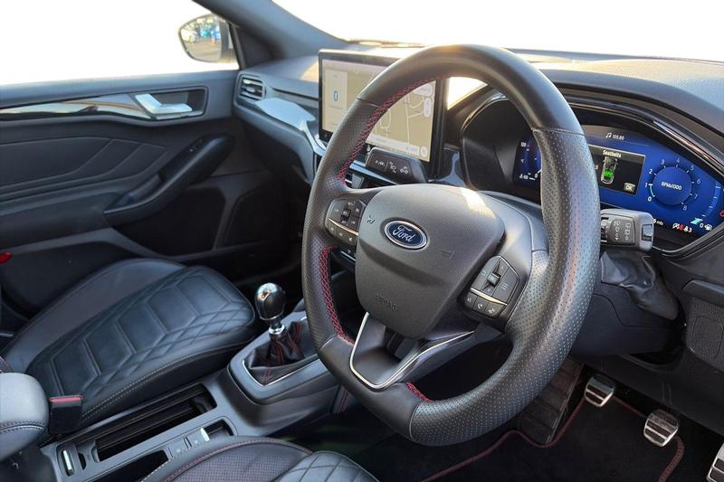 Used Ford Focus 2023 for sale - 76641072: Photo 9