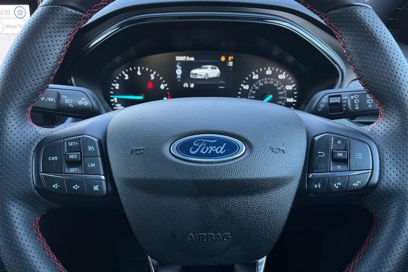 Used Ford Focus 2023 for sale - 76960845: Photo 12