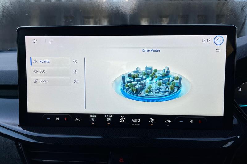 Used Ford Focus 2023 for sale - 76960845: Photo 34