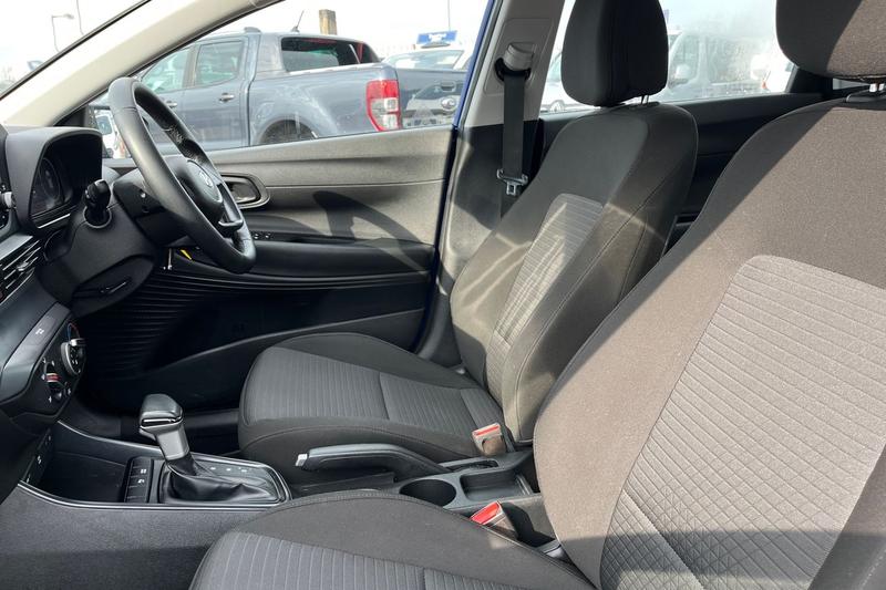 Used Hyundai i20 2022 for sale - 77747060: Photo 19