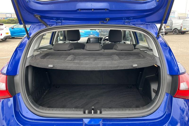 Used Hyundai i20 2022 for sale - 77747060: Photo 21