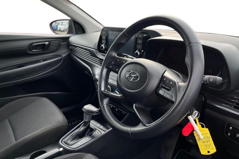 Used Hyundai i20 2022 for sale - 77747060: Photo 9