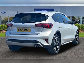 Used Ford Focus 2022 for sale - 76017167: Photo