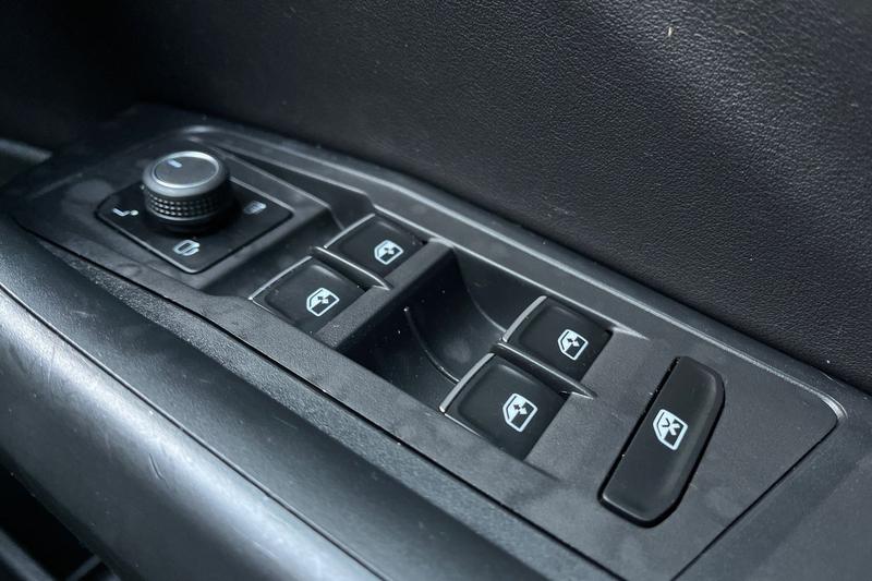 Used Volkswagen T-Roc 2022 for sale - 76862525: Photo 16