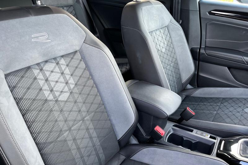 Used Volkswagen T-Roc 2022 for sale - 76862525: Photo 17