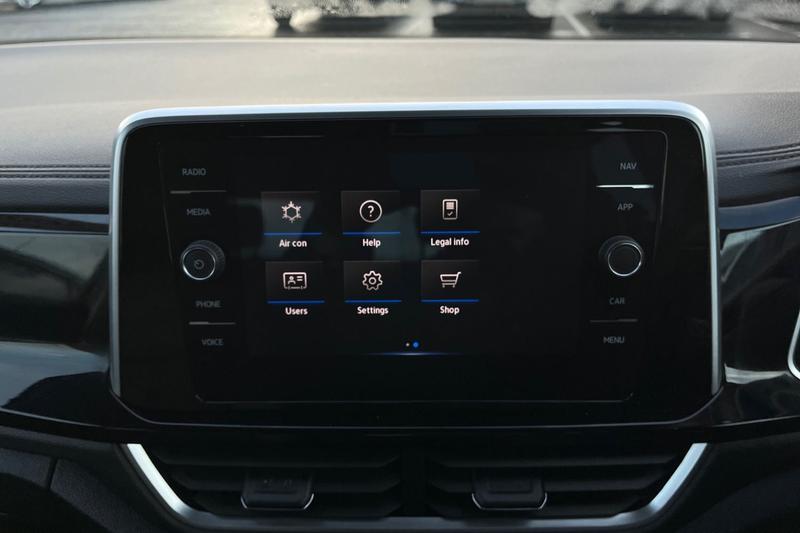 Used Volkswagen T-Roc 2022 for sale - 76862525: Photo 30