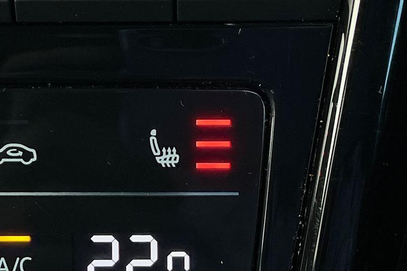 Used Volkswagen T-Roc 2022 for sale - 76862525: Photo 36