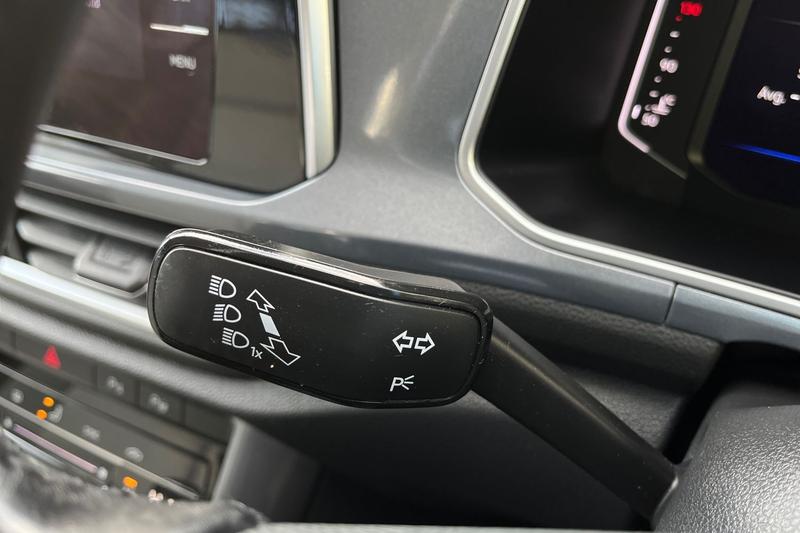 Used Volkswagen T-Roc 2022 for sale - 77675546: Photo 14