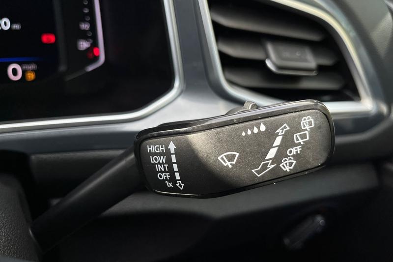 Used Volkswagen T-Roc 2022 for sale - 77675546: Photo 15