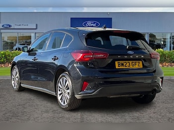 Used Ford Focus 2023 for sale - 76089584: Photo 2
