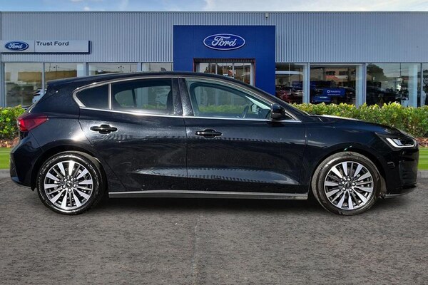 Used Ford Focus 2023 for sale - 76089584: Photo 3