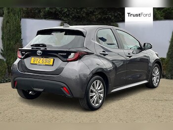 Used Toyota Yaris 2022 for sale - 75673687: Photo