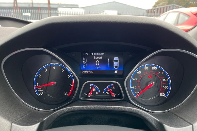 Used Ford Focus for sale - 76252387: Photo 13