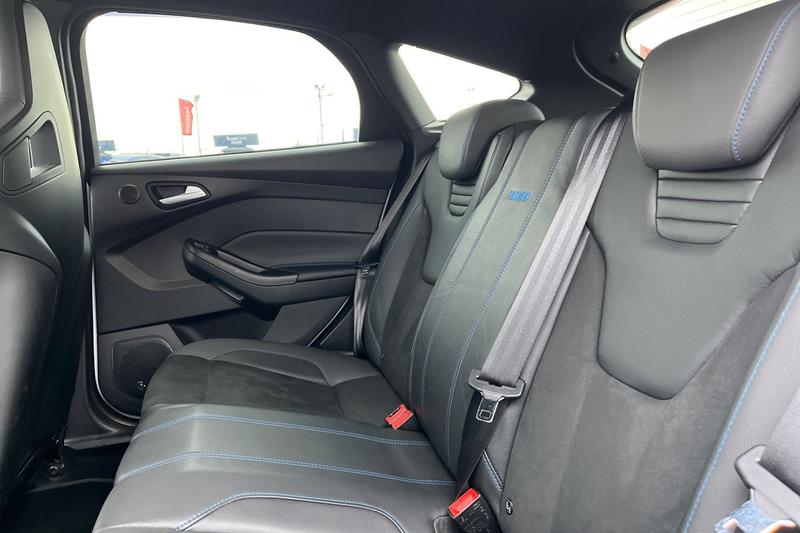 Used Ford Focus for sale - 76252387: Photo 20