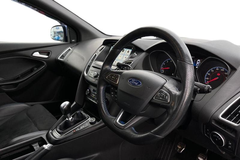 Used Ford Focus for sale - 76252387: Photo 9