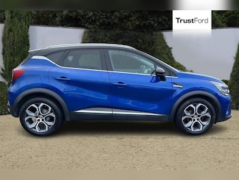 Used Renault Captur 2024 for sale - 77641454: Photo