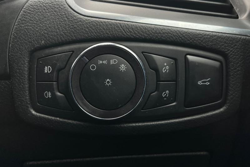 Used Ford Galaxy 2019 for sale - 77819811: Photo 29