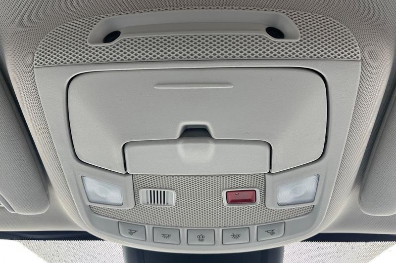 Used Ford Galaxy 2019 for sale - 77819811: Photo 40