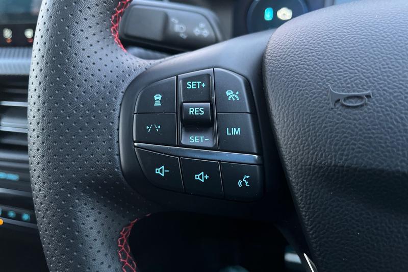 Used Ford Kuga 2025 for sale - 77113061: Photo 32