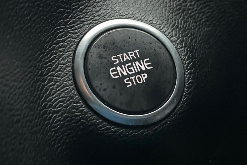 Used Volvo XC40 2018 for sale - 77450457: Photo 27