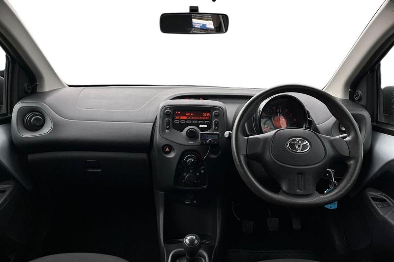 Used Toyota AYGO 2019 for sale - 76006283: Photo 10