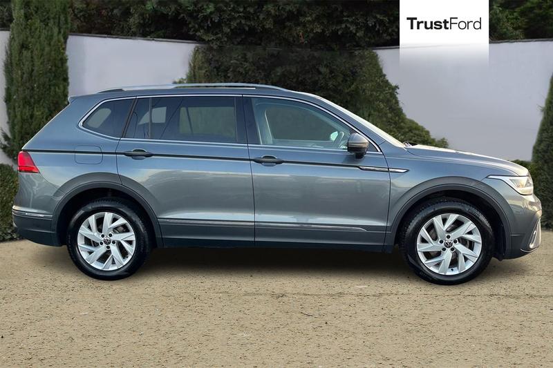 Used Volkswagen Tiguan Allspace 2022 for sale - 76703264: Photo 3
