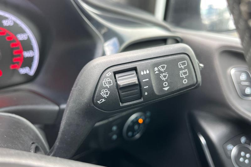 Used Ford Fiesta 2019 for sale - 78095204: Photo 15