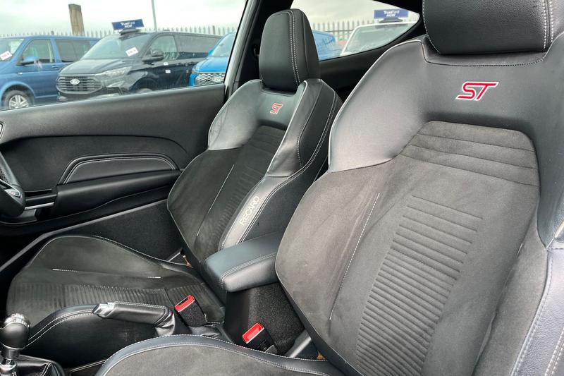 Used Ford Fiesta 2019 for sale - 78095204: Photo 19