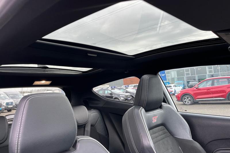 Used Ford Fiesta 2019 for sale - 78095204: Photo 38