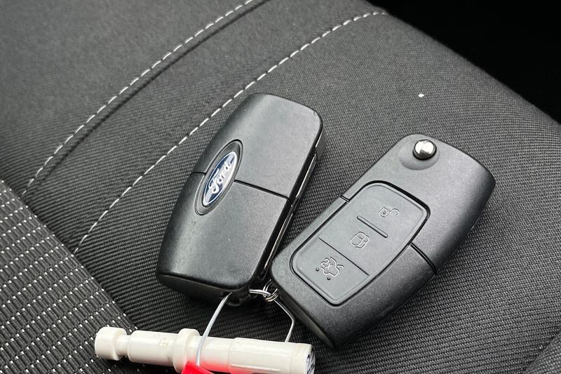 Used Ford B-MAX for sale - 78117256: Photo 24