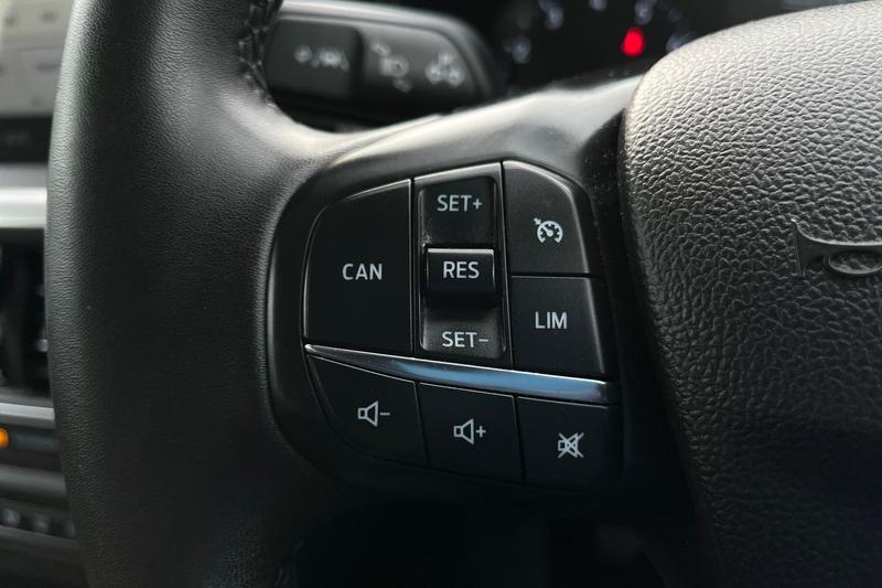 Used Ford Focus 2023 for sale - 77746873: Photo 24