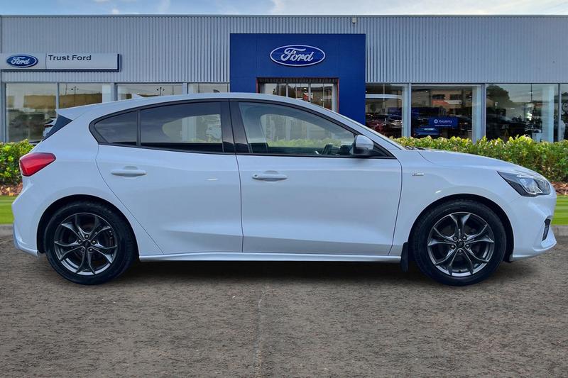 Used Ford Focus 2020 for sale - 77582064: Photo 3