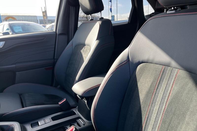 Used Ford Kuga 2025 for sale - 77665684: Photo 19