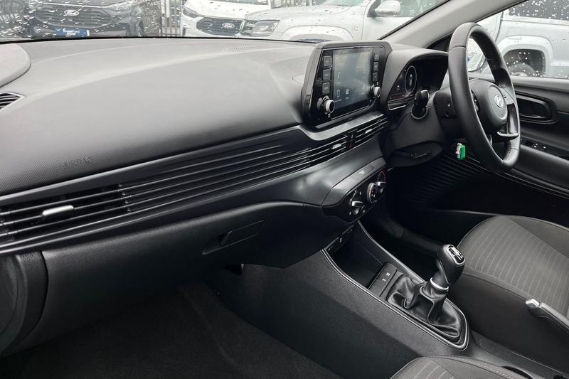 Used Hyundai i20 2021 for sale - 77665690: Photo 18