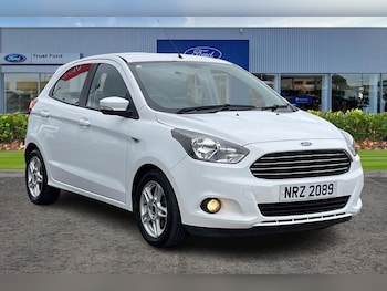 2017 - 1.2 Zetec 5dr - 12 MONTHS MOT, 2 KEYS, LOW INSURANCE GROUP, REAR PARKING SE