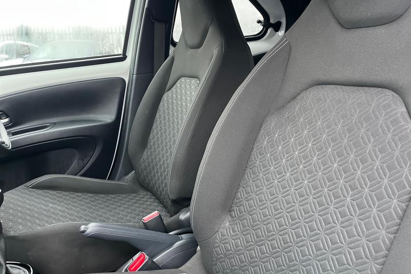 Used Toyota Aygo X 2024 for sale - 77406929: Photo 19