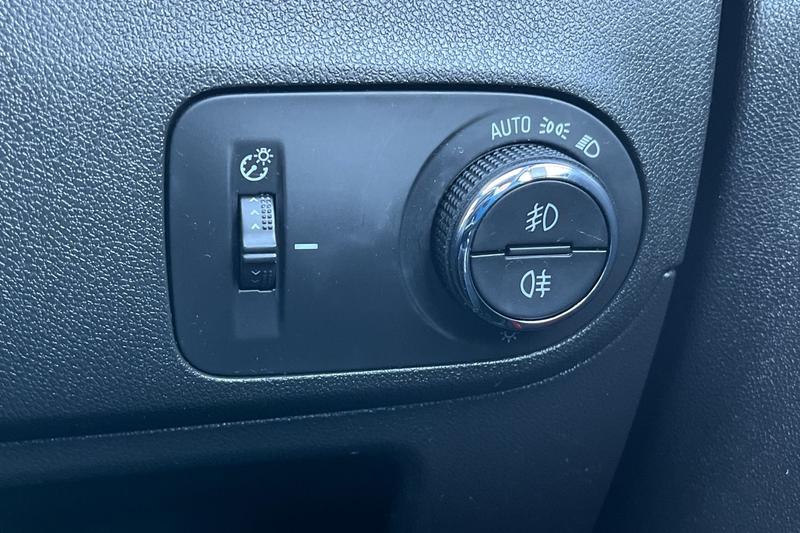 Used Vauxhall Crossland 2023 for sale - 76960987: Photo 22