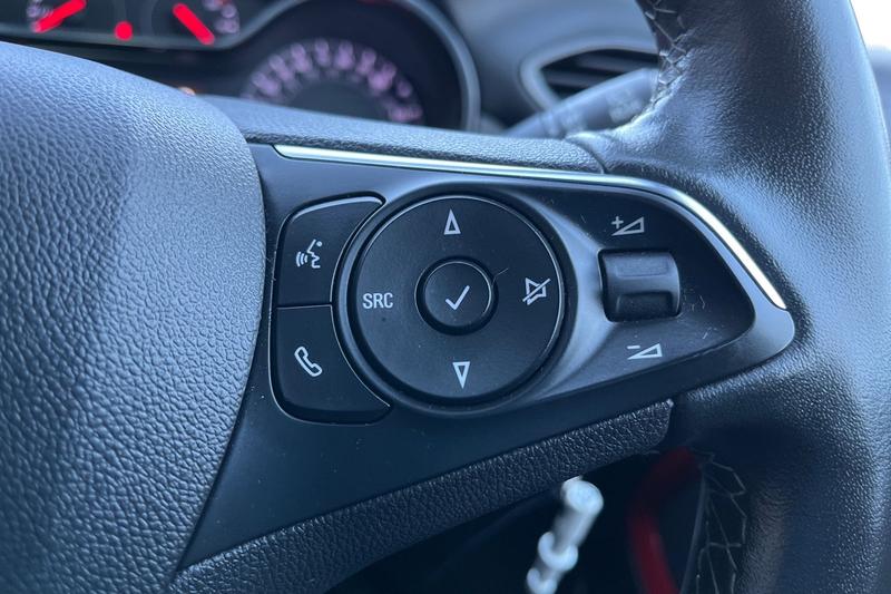 Used Vauxhall Crossland 2023 for sale - 76960987: Photo 23