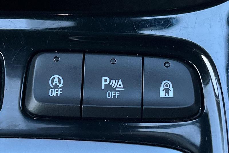 Used Vauxhall Crossland 2023 for sale - 76960987: Photo 32