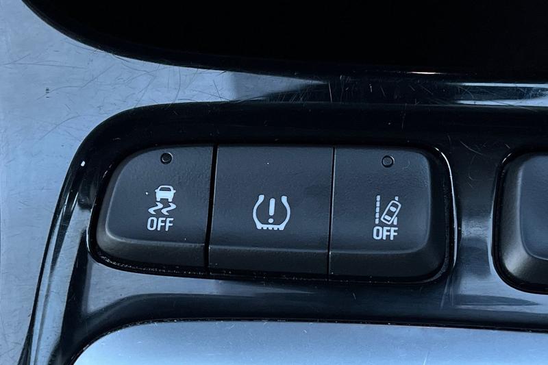 Used Vauxhall Crossland 2023 for sale - 76960987: Photo 33