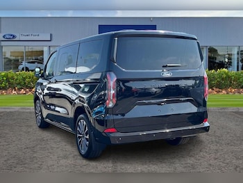 Used Ford Tourneo Custom 2026 for sale - 79249799: Photo