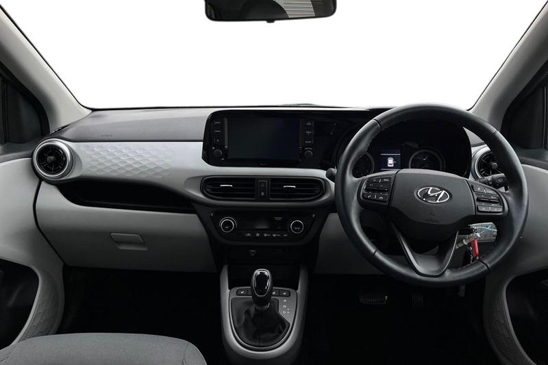 Used Hyundai i10 2022 for sale - 76660100: Photo 10