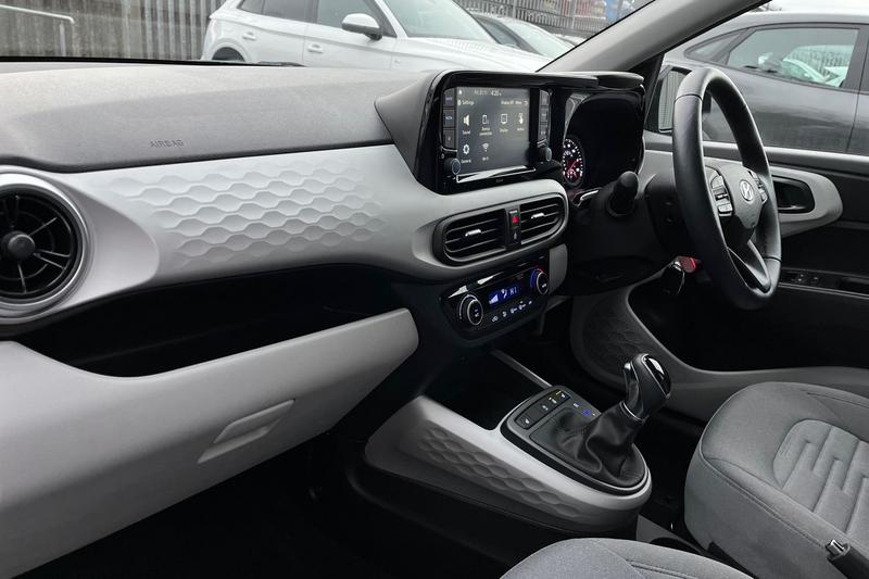 Used Hyundai i10 2022 for sale - 76660100: Photo 18