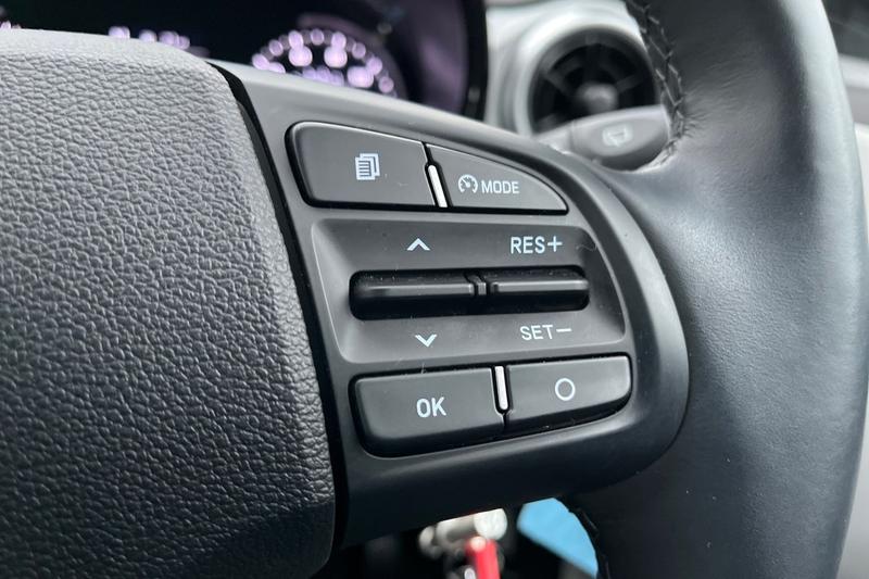 Used Hyundai i10 2022 for sale - 76660100: Photo 23