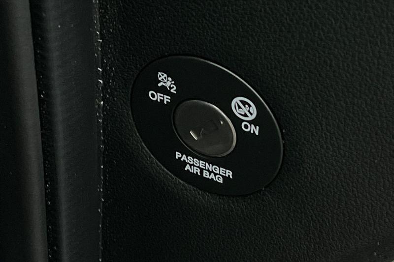 Used Hyundai i10 2022 for sale - 76660100: Photo 34