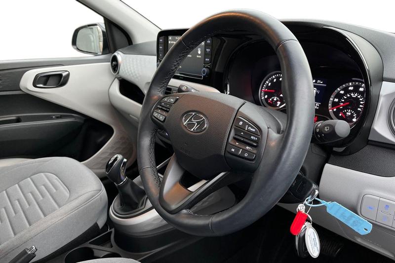 Used Hyundai i10 2022 for sale - 76660100: Photo 9