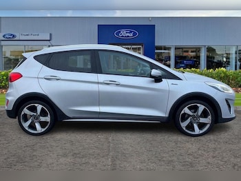 Used Ford Fiesta 2019 for sale - 77117456: Photo