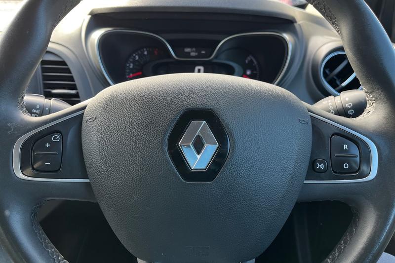 Used Renault Captur 2018 for sale - 78067548: Photo 12