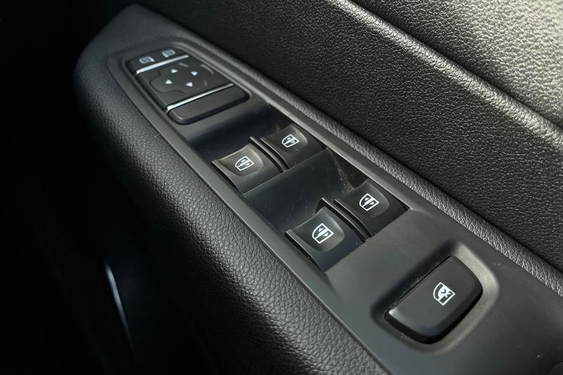 Used Renault Captur 2018 for sale - 78067548: Photo 16